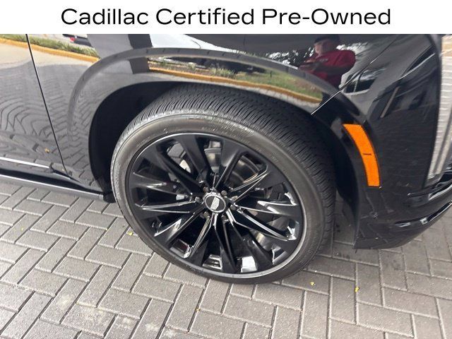 Certified 2026 Cadillac Escalade Platinum Sport w/ LPO, ONYX Package AWD/4WD image 2
