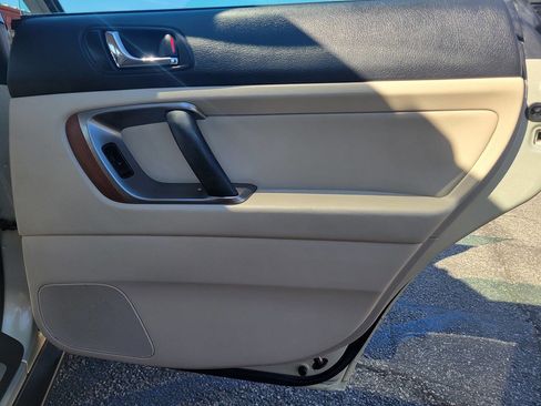 Used 2005 Subaru Outback 3.0R L.L. Bean image 26