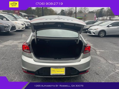 Used 2020 Hyundai Elantra SEL w/ Cargo Package (C1) image 9