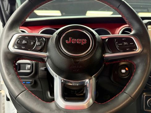 Used 2023 Jeep Wrangler Unlimited Rubicon 4xe AWD/4WD image 22