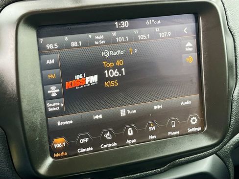 Used 2022 Jeep Renegade Latitude w/ Convenience Group image 15