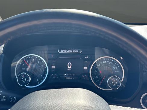 Used 2022 RAM 1500 Laramie AWD/4WD image 16