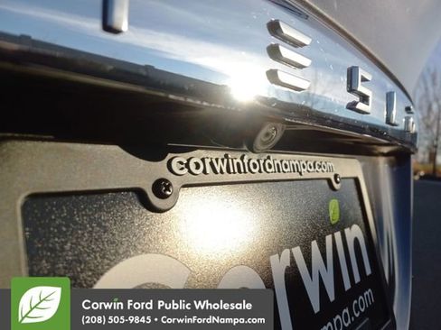 Used 2019 Tesla Model X Long Range image 27