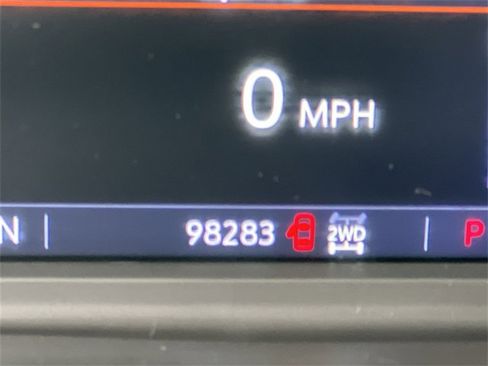 Certified 2021 Chevrolet Silverado 1500 Custom Trail Boss w/ Safety Confidence Package image 10