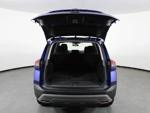 Certified 2023 Nissan Rogue SV FWD image 16