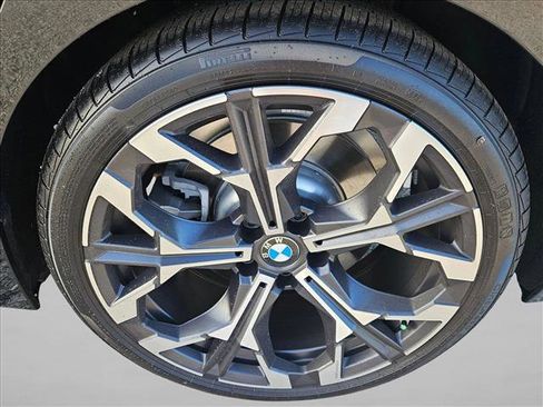 New 2026 BMW 330i Sedan w/ Premium Package image 7