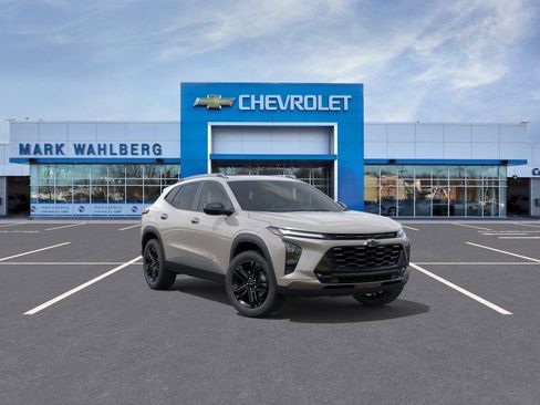 New 2026 Chevrolet Trax ACTIV w/ Sunroof Package FWD image 25