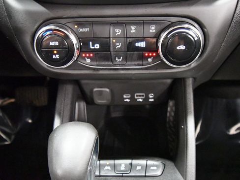 Used 2023 Chevrolet TrailBlazer RS w/ Convenience Package AWD/4WD image 25