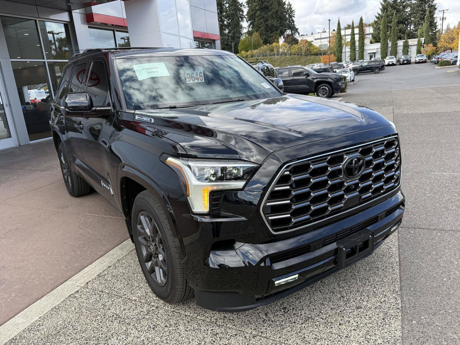 Used 2026 Toyota Sequoia Platinum AWD/4WD image 8