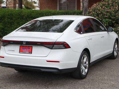 Used 2024 Honda Accord LX image 9
