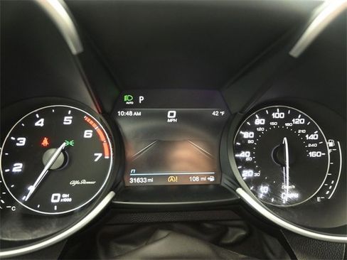 Used 2022 Alfa Romeo Giulia Ti image 24