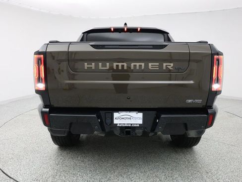 Used 2024 GMC Hummer EV 2X w/ LPO, Illumination Package image 4