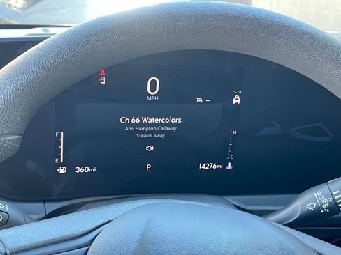 Used 2025 Buick Envista Preferred image 38