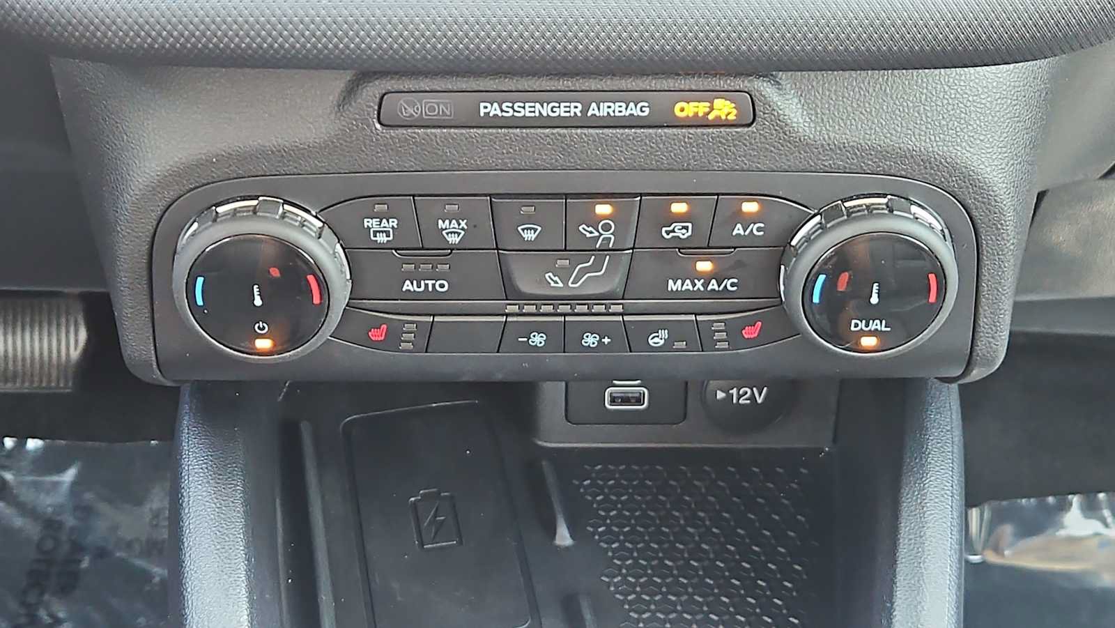 Used 2023 Ford Bronco Sport Outer Banks w/ Tech Package AWD/4WD image 17