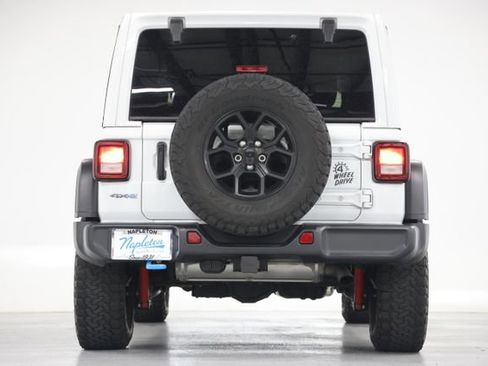 Used 2024 Jeep Wrangler Unlimited AWD/4WD image 13