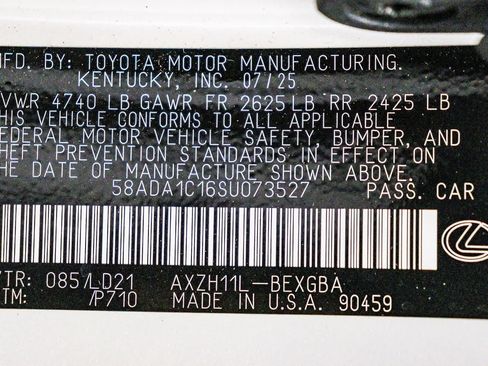 Used 2025 Lexus ES 300h w/ Premium Package FWD image 23