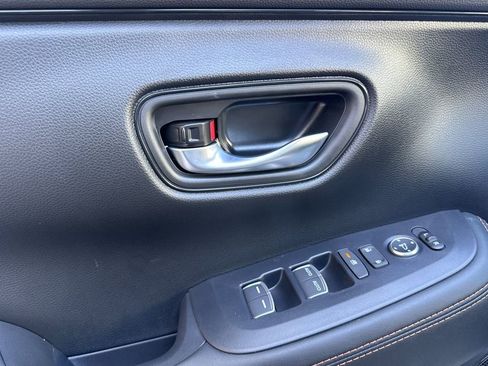New 2026 Honda HR-V Sport image 8
