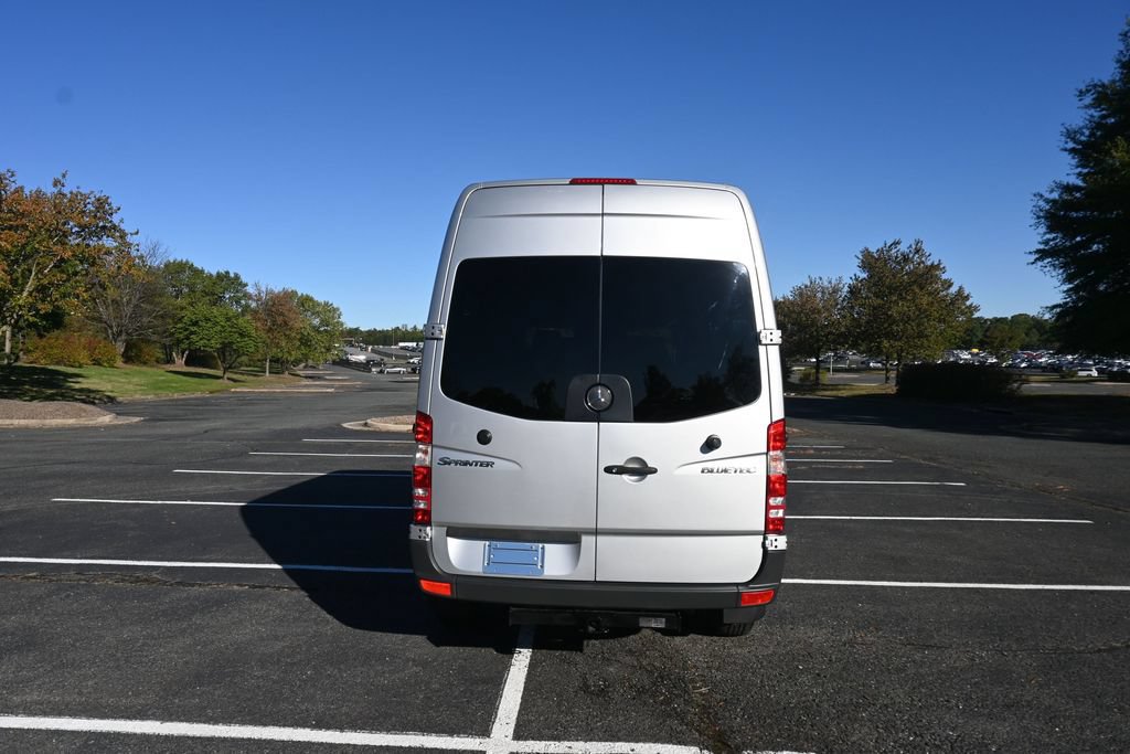 Used 2013 Mercedes-Benz Sprinter 2500 image 12
