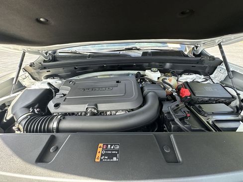 Certified 2023 Buick Envision Essence w/ Technology Package I image 31