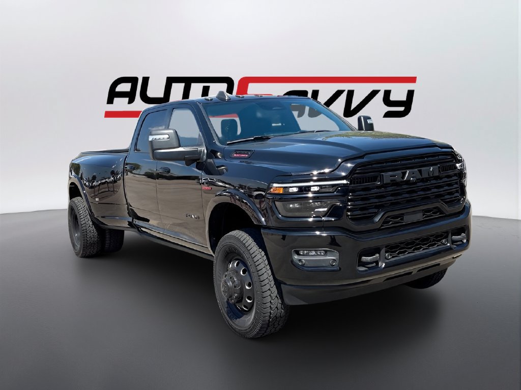 Used 2025 RAM 3500 Limited AWD/4WD image 1