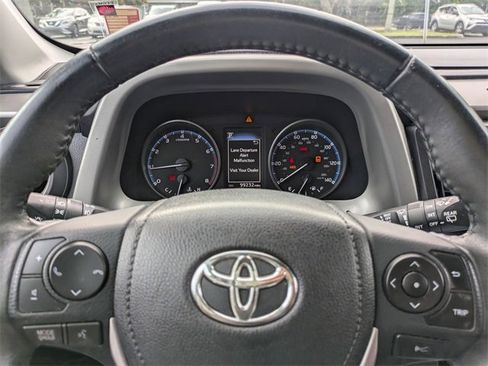 Used 2017 Toyota RAV4 XLE image 27