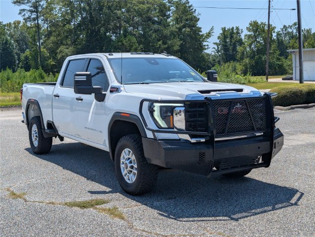 Used 2024 GMC Sierra 2500 Pro AWD/4WD image 3