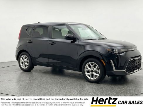 Used 2025 Kia Soul LX w/ LX Technology Package FWD image 1