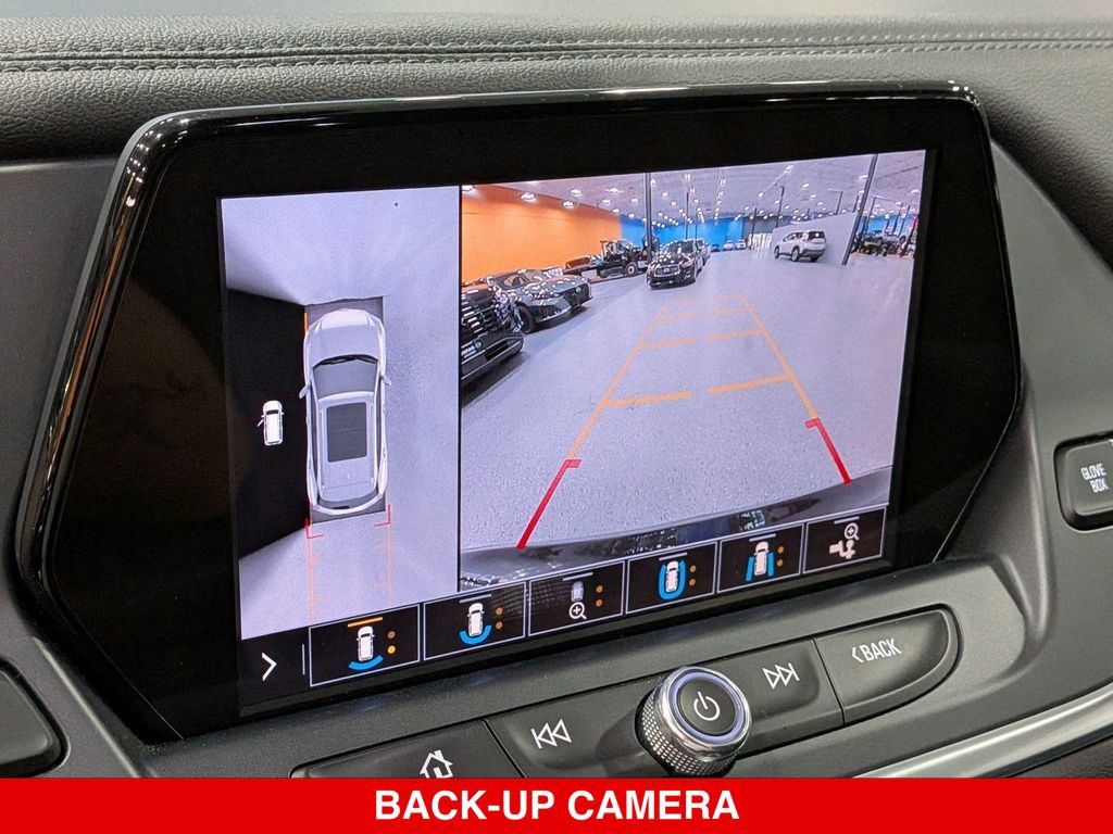 Used 2020 Chevrolet Blazer LT w/ Sound & Technology Package AWD/4WD image 26