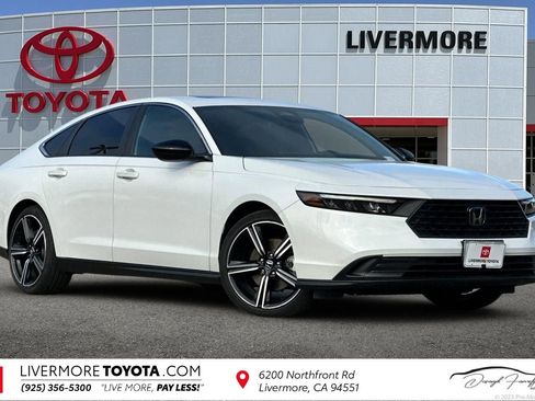 Used 2023 Honda Accord Sport image 1