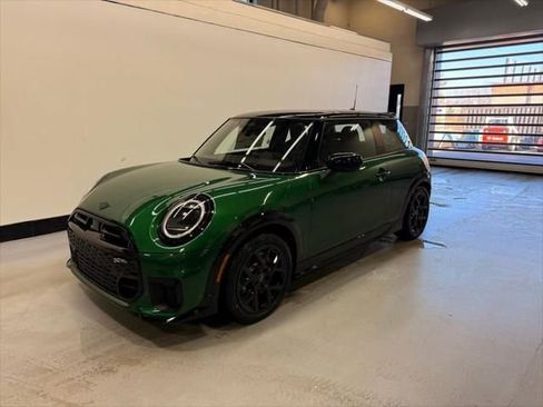 New 2026 MINI Cooper S image 1