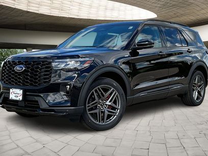 New 2025 Ford Explorer ST-Line w/ Premium Package