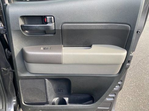 Used 2012 Toyota Tundra 4x4 Double Cab image 29