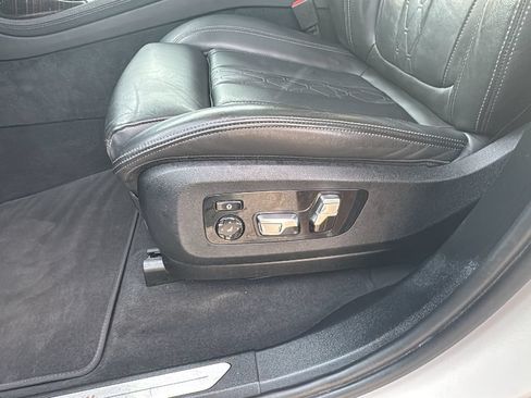 Used 2023 BMW X7 xDrive40i AWD/4WD image 10