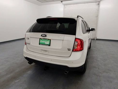 Used 2012 Ford Edge SEL image 7