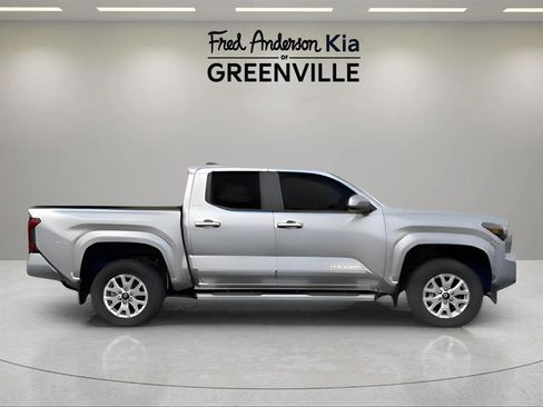 Used 2024 Toyota Tacoma SR5 image 2