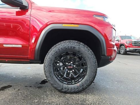 New 2026 GMC Canyon Elevation w/ Convenience Package image 11