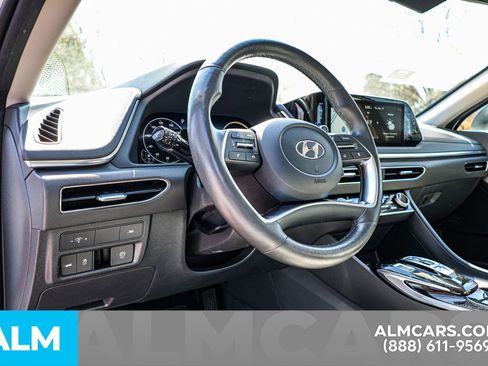 Used 2022 Hyundai Sonata Limited image 22