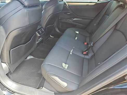 Used 2023 Lexus ES 350 F Sport w/ Accessory Package (Z2) image 20