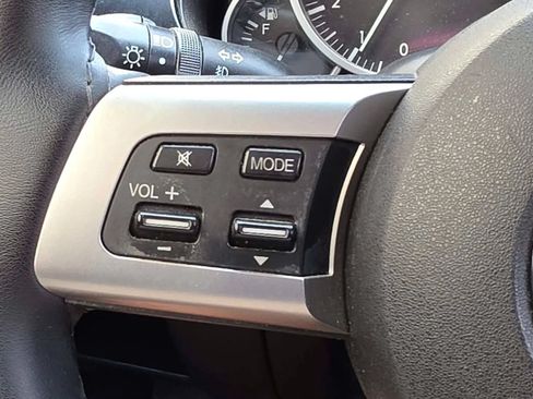 Used 2008 MAZDA MX-5 Miata Sport w/ Convenience Pkg RWD image 16