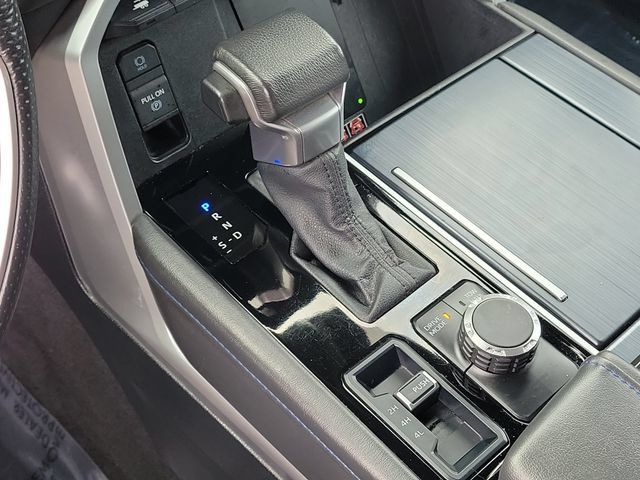 Used 2025 Toyota Tundra Platinum AWD/4WD image 24