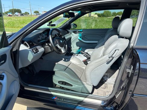 Used 2004 BMW M3 Coupe image 16