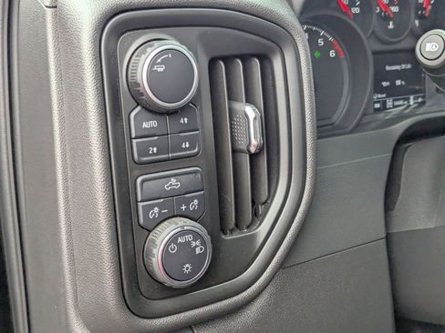 Used 2025 Chevrolet Silverado 1500 Custom Trail Boss image 21