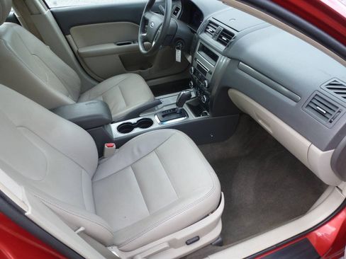 Used 2010 Ford Fusion SEL FWD image 26