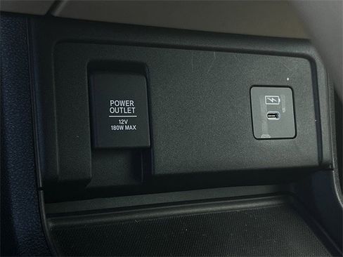 Used 2024 Acura RDX SH-AWD image 21