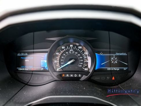 Used 2022 Ford Edge Titanium w/ Equipment Group 301A AWD/4WD image 9