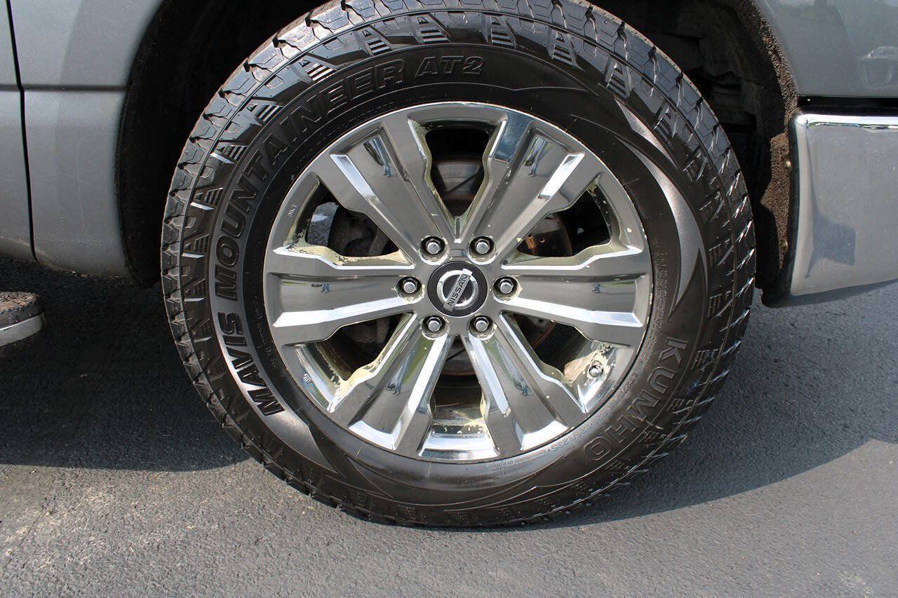 Used 2018 Nissan Titan SV w/ SV Convenience Package AWD/4WD image 20