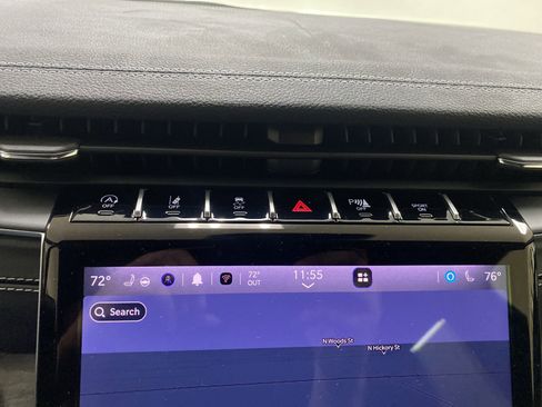 New 2025 Jeep Grand Cherokee Limited RWD image 12