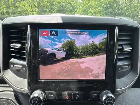 New 2026 RAM 4500 Tradesman AWD/4WD image 18