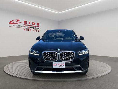 Used 2025 BMW X4 xDrive30i AWD/4WD image 10