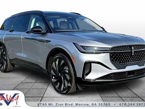 New 2025 Lincoln Nautilus Reserve image 1